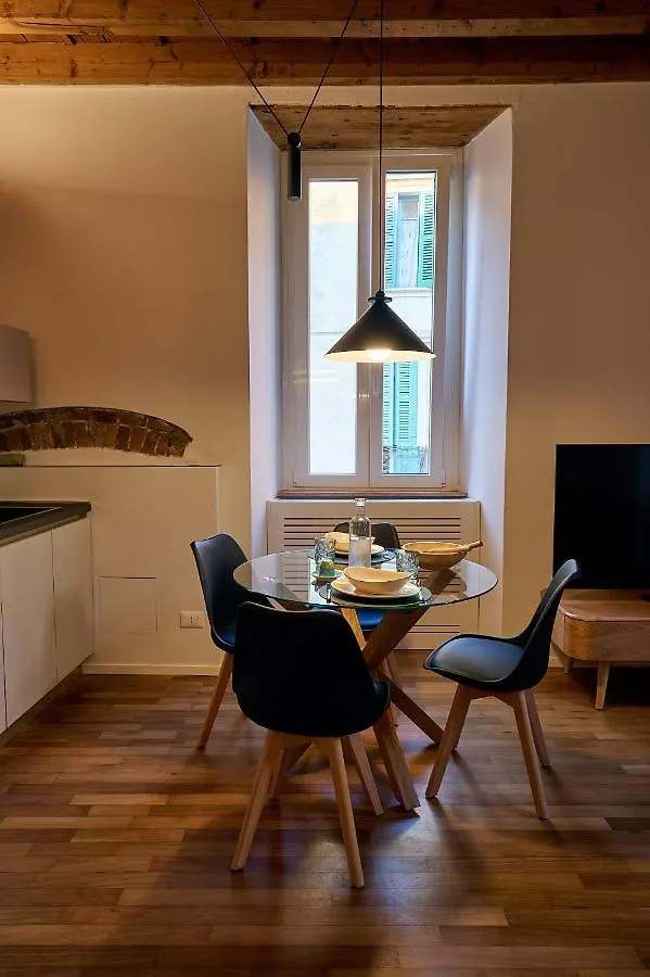 Dimora San Vitale - In The Heart Of Verona Apartment
