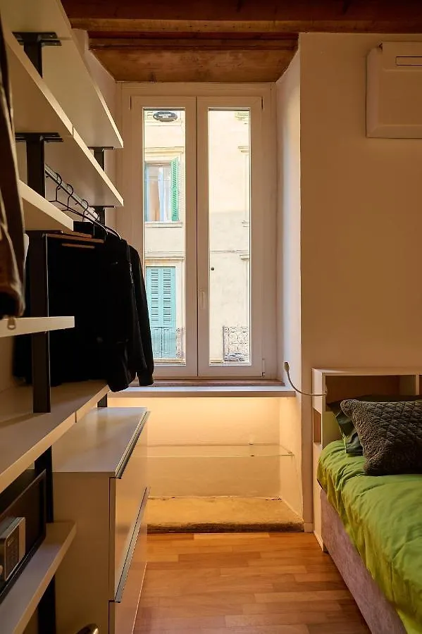 Apartment Dimora San Vitale - In The Heart Of Verona Italy